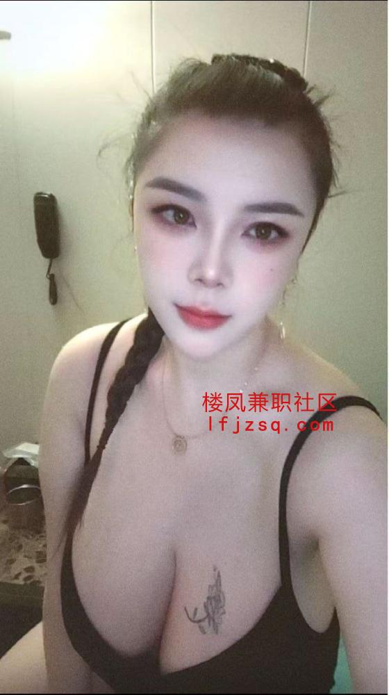 极品高颜值骚货肥鲍白嫩辣妹