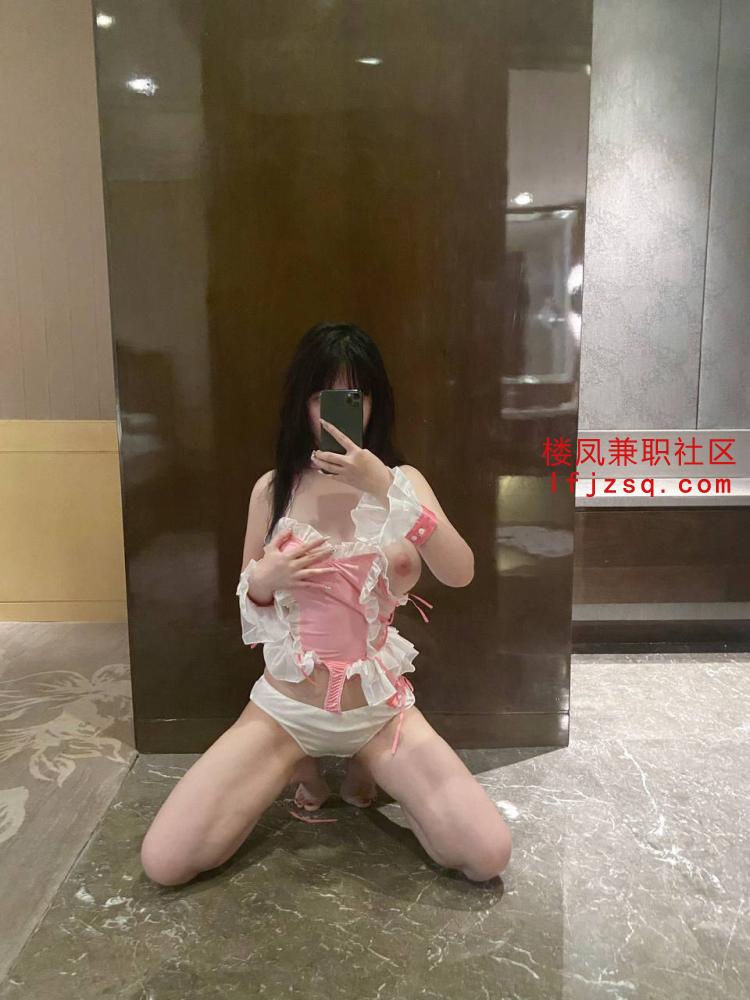 赤峰分享个人兼职学妹可先做爱后付款纯天然白虎