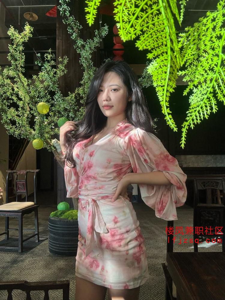 三粉水润逼紧活好可无套