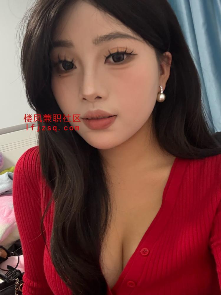精致气质乖巧听话 多汁性感诱人