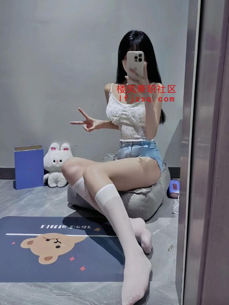 合肥白虎蜜桃臀小骚货（可上门）