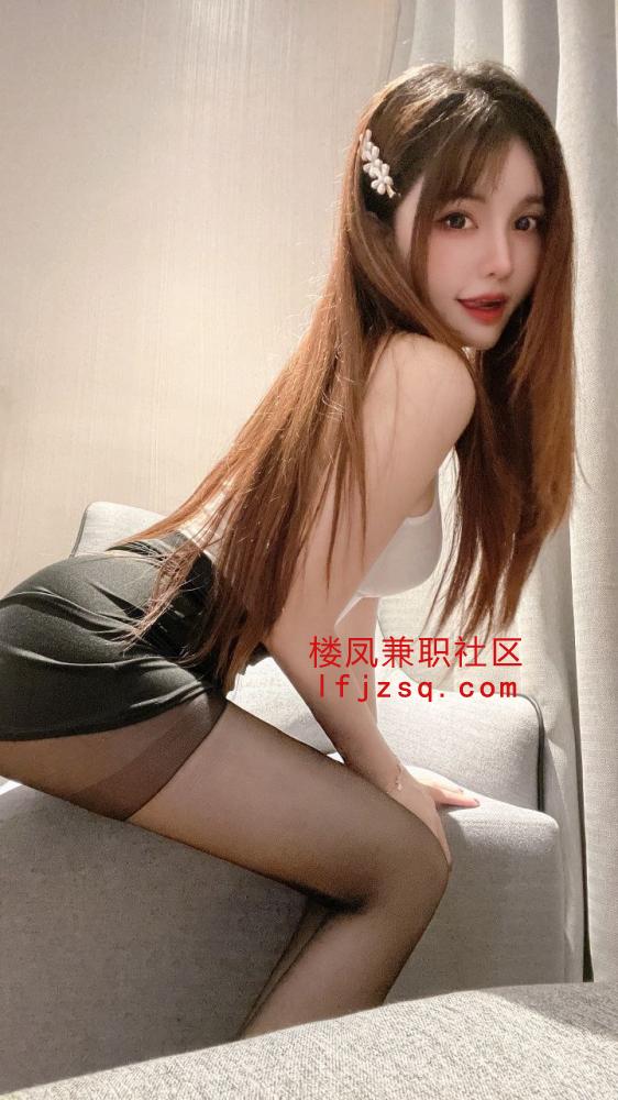 贵阳清纯少女下海兼职赚钱粉鲍鱼多水易高潮