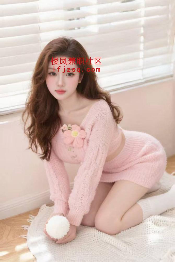 襄阳有肉感饱满精致小少妇