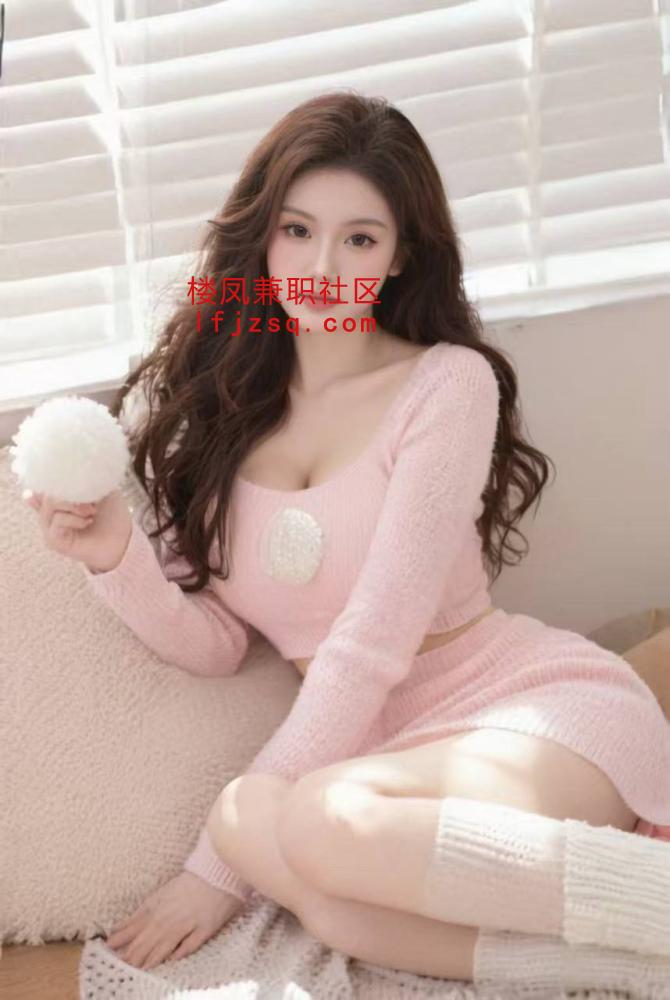 襄阳有肉感饱满精致小少妇