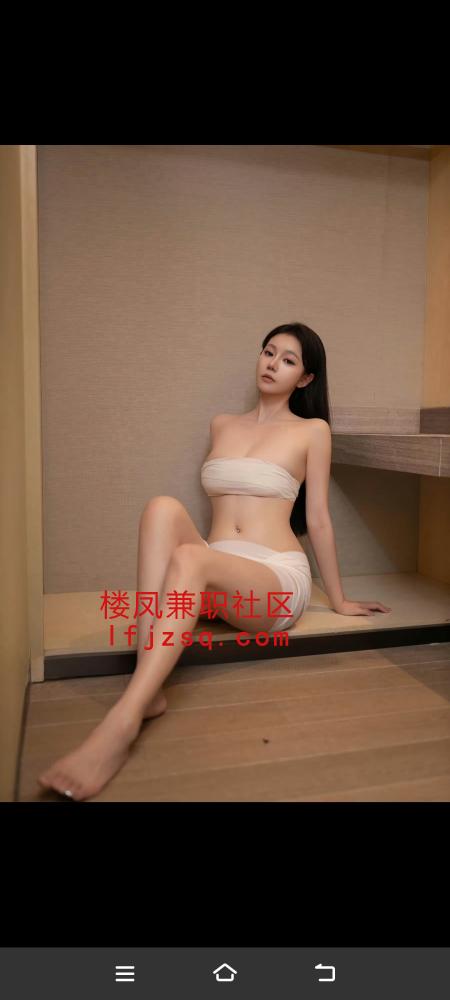 烟台主打纯然少女粉胸马甲线蚂蚁腰酒杯腿蜜桃臀