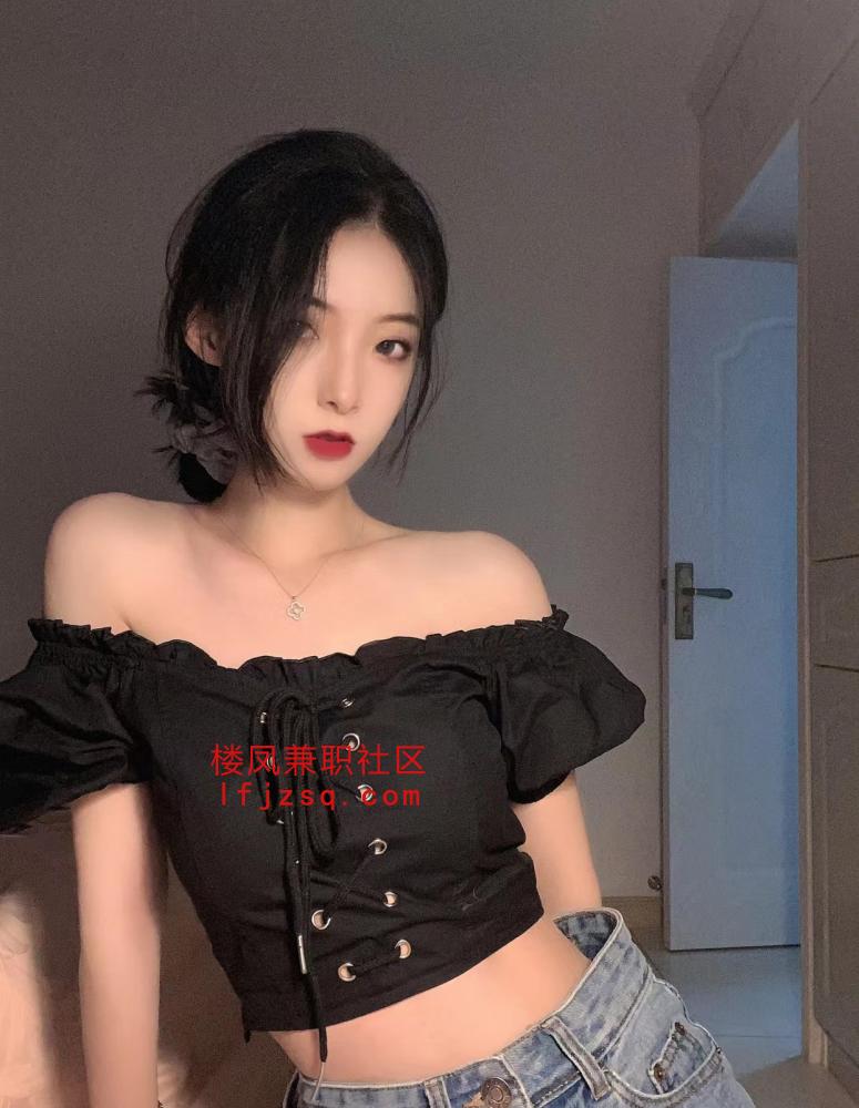 成都热情辣妹美腿玉足