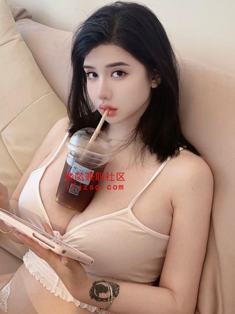 小店区巨乳小母狗会潮喷喜欢深喉
