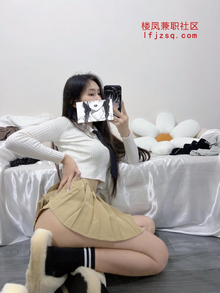 性瘾美乳酒吧舞女三点粉嫩