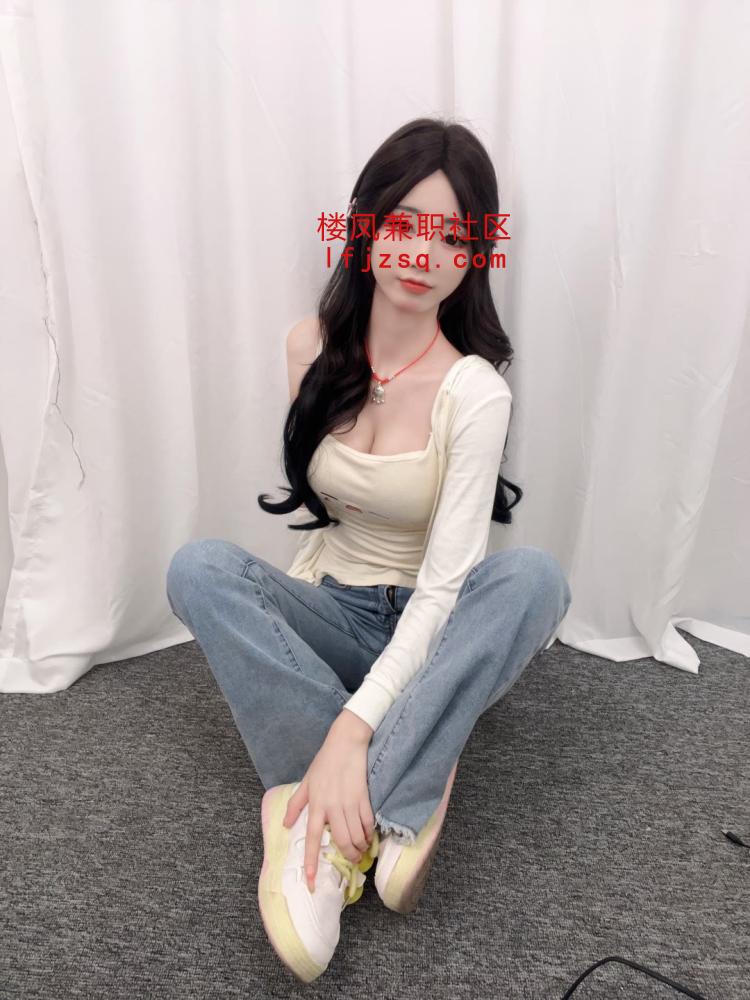 杭州巨乳颜值妩媚老师