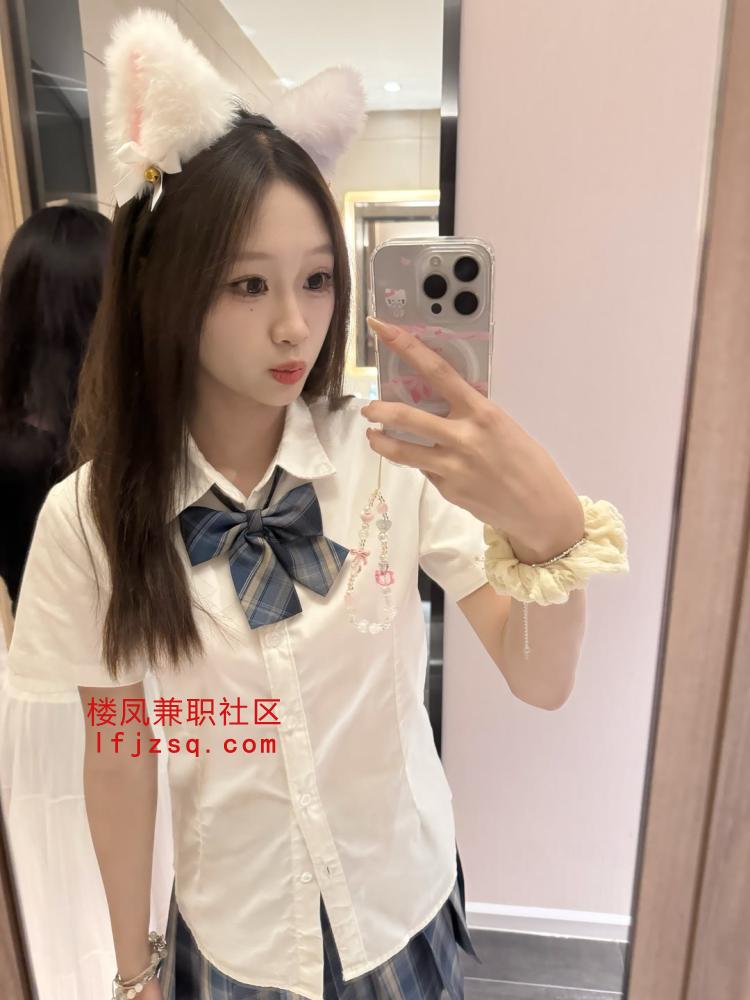 深圳温柔性感白嫩靓丽小妹妹