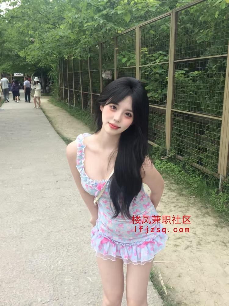 呼市嫩滑小淫娃骚劲儿满满