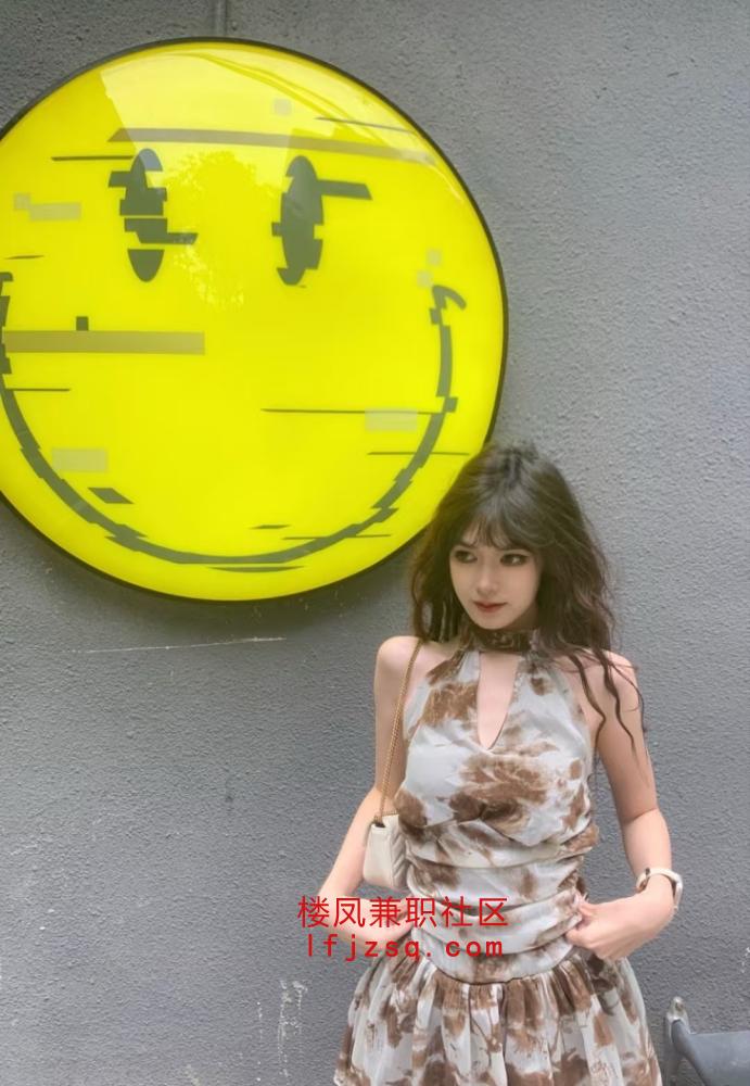 珠海耐看少女短裙长腿