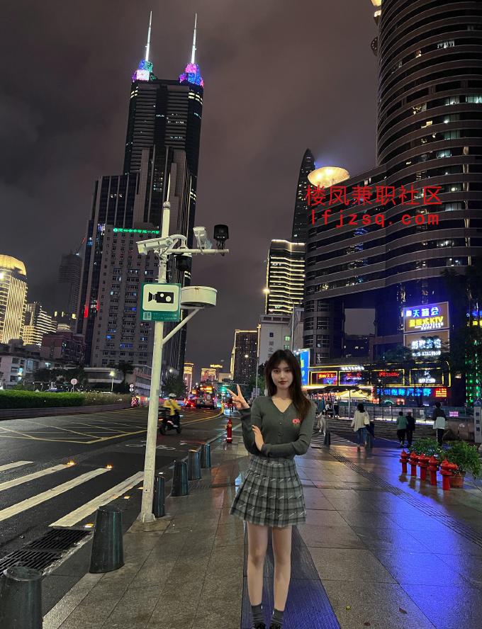 珠海耐看少女短裙长腿