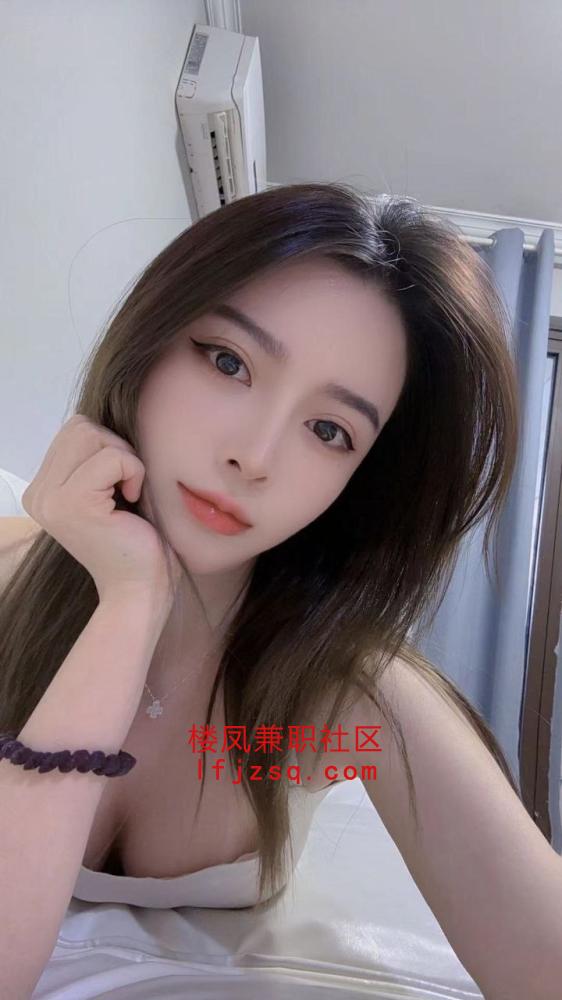 极品尤物大奶妹魅惑风情叫声甜美