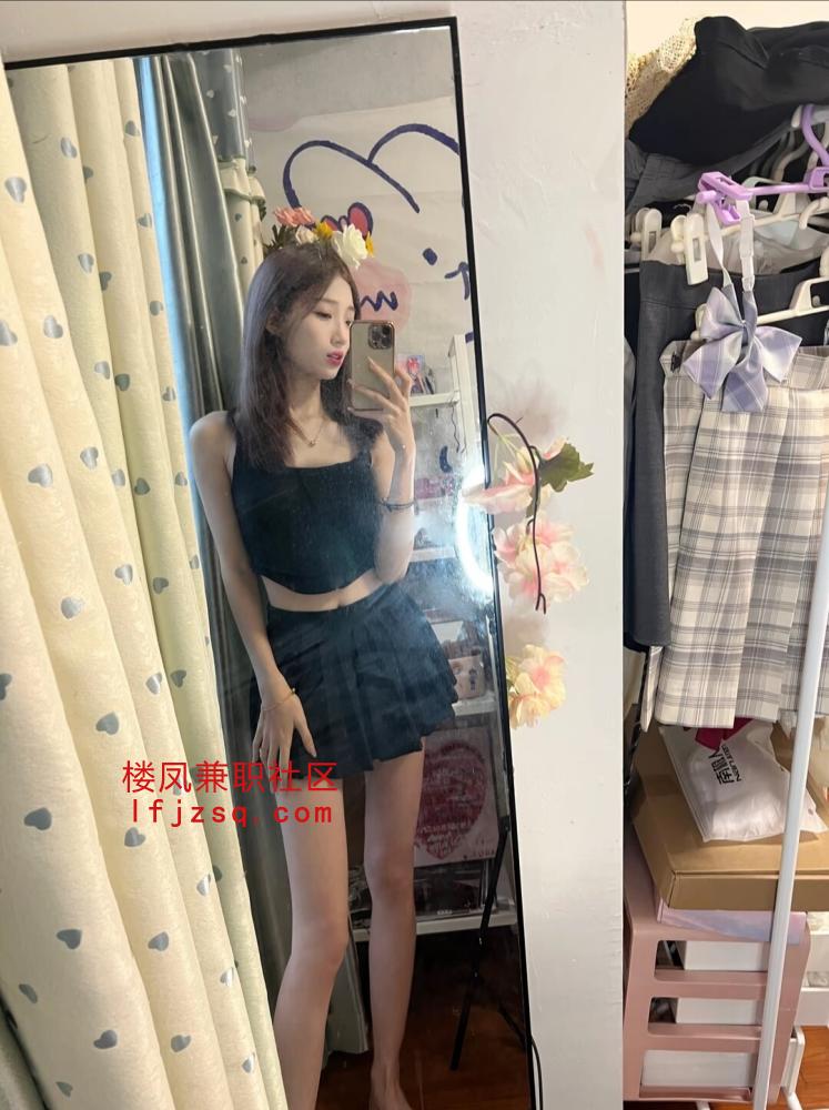 小店清纯个人兼职软妹