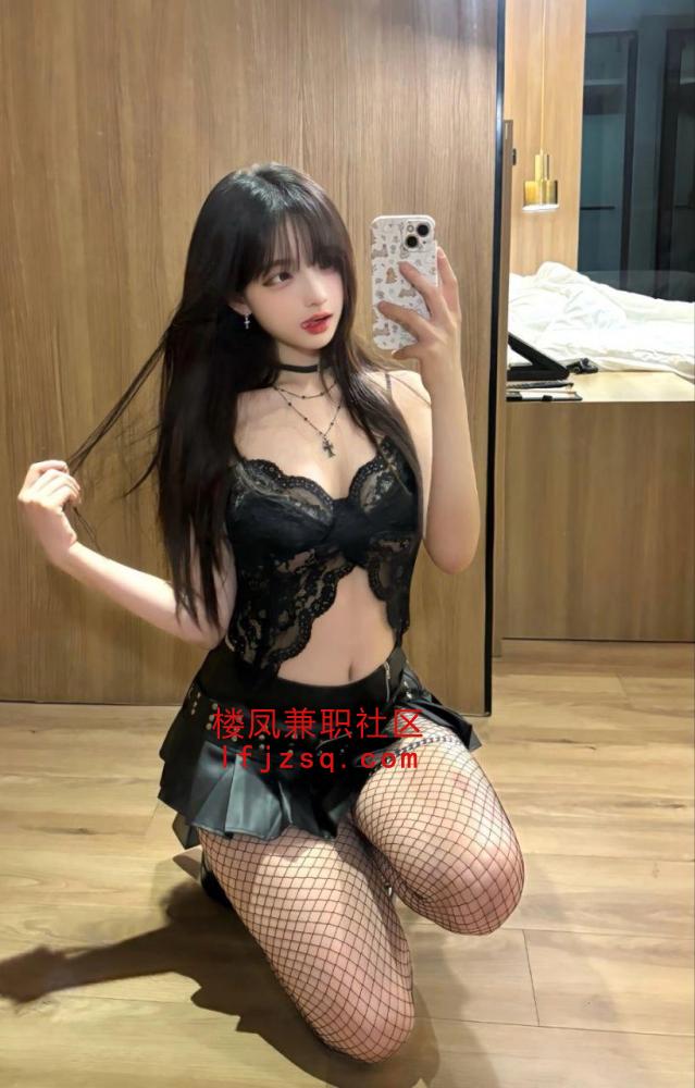 极品多汁性感00后美女可外出
