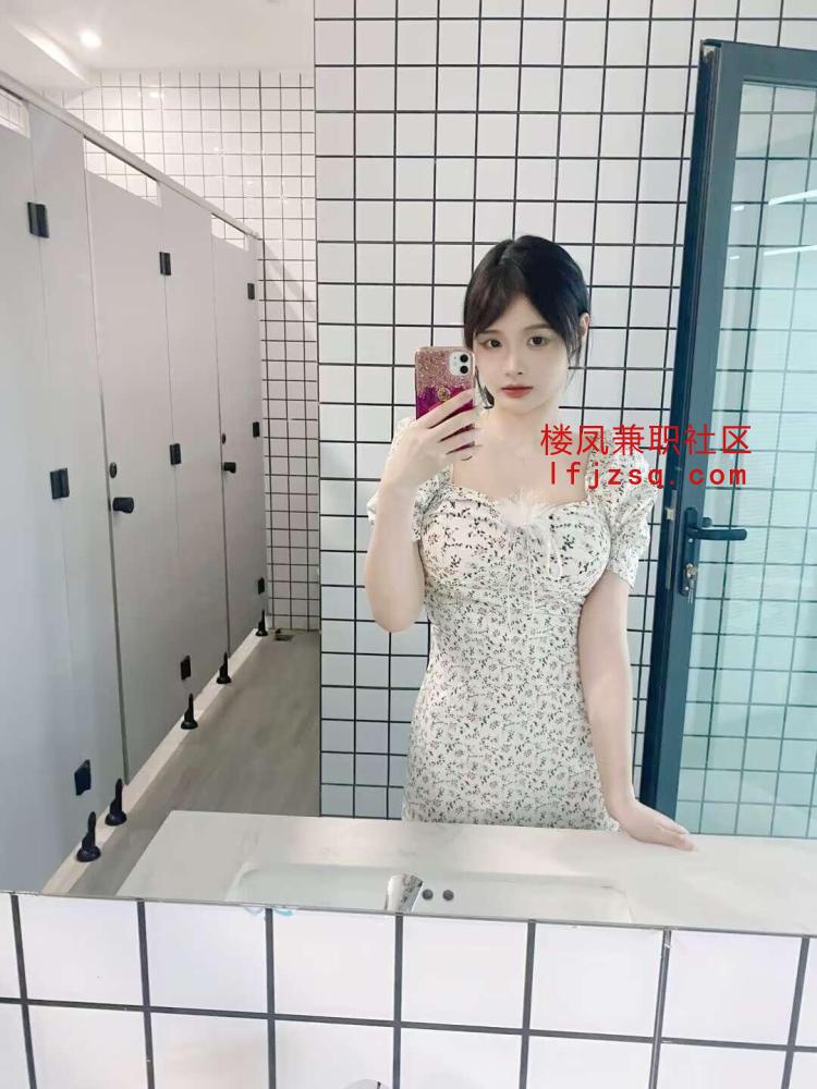郑州少女性感长腿屁股翘翘的
