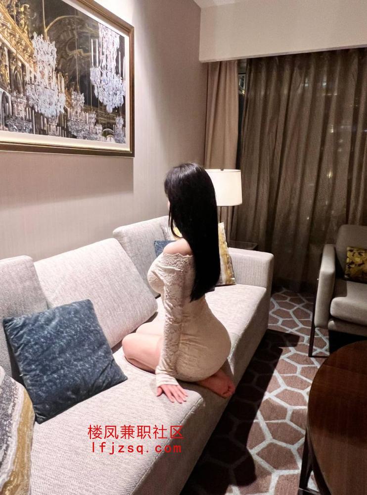 上市新品 车模 大学生 护士 少妇在线解锁粉嫩尤物小穴（带公寓带内射）带体检报告