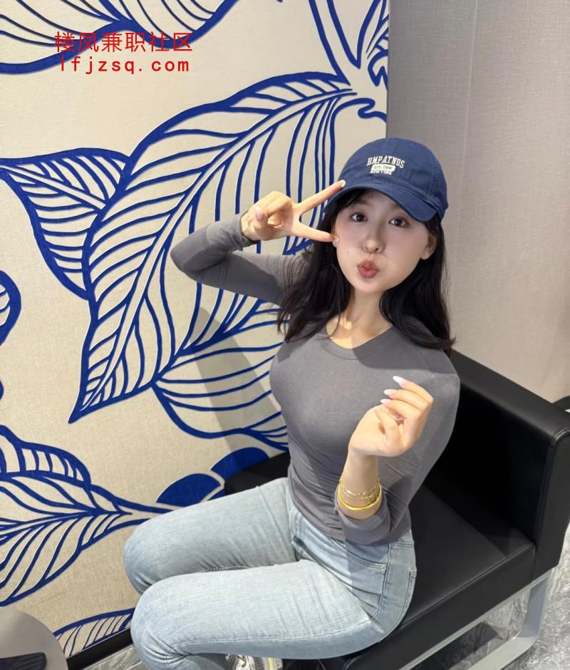 小姐姐风骚诱人，水多活好
