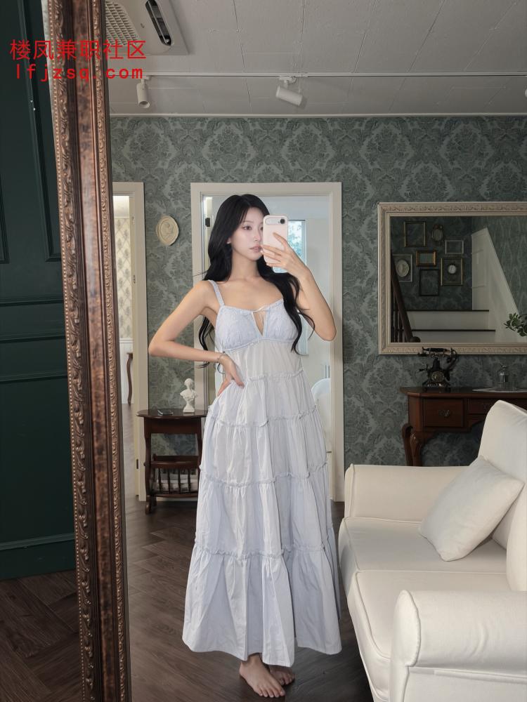 济南态度很好逼逼粉超级湿滑的喜欢被后入