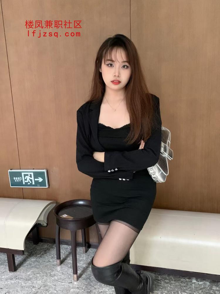 身材丰满皮肤白嫩宝贝