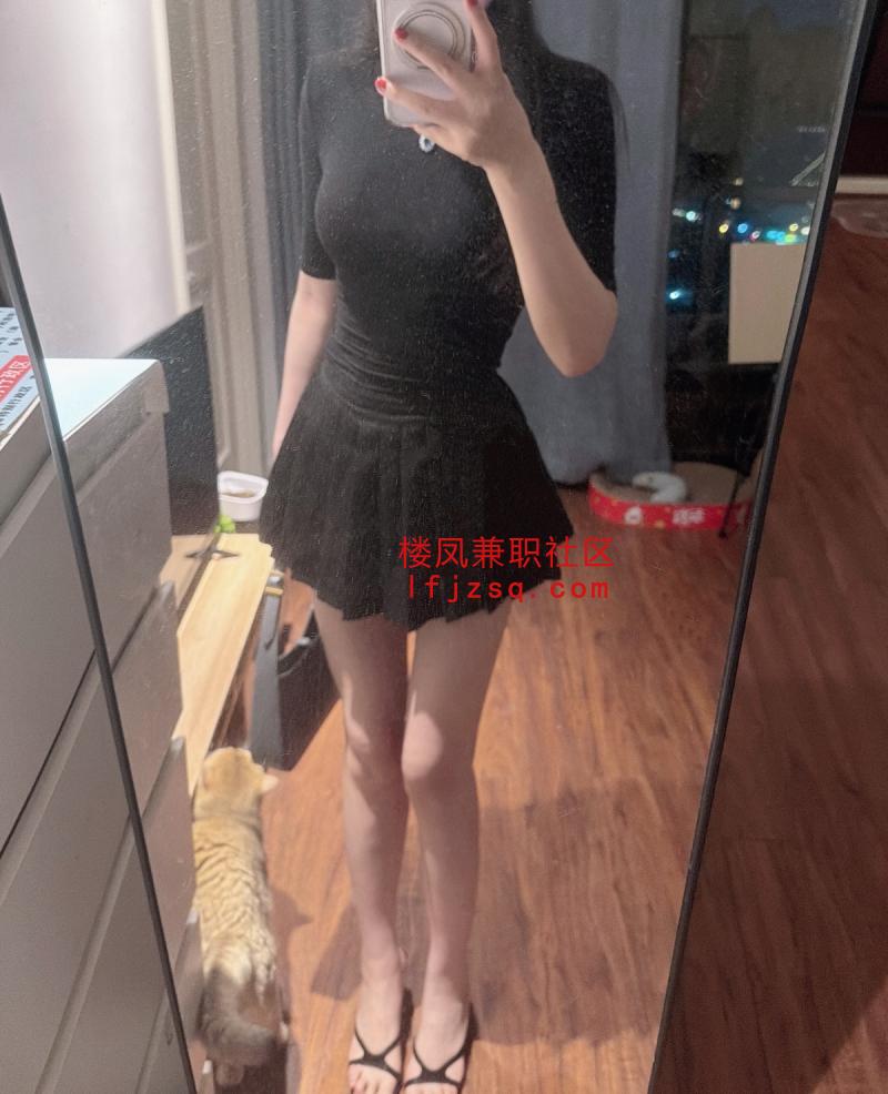 宁波真实00后兼职白虎粉嫩多汁会夹会吸
