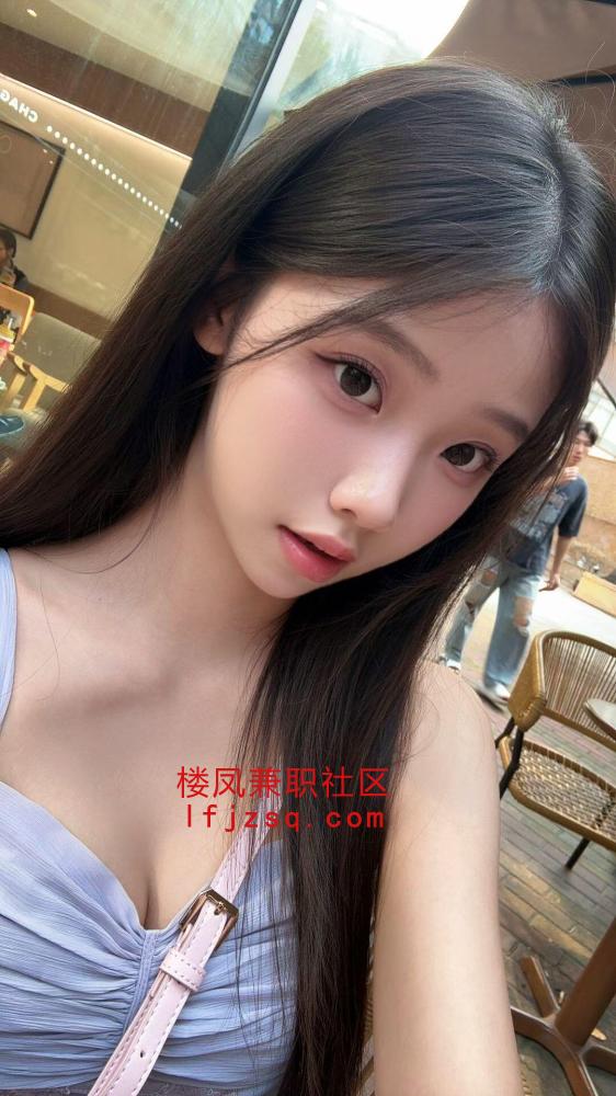 长治出差寻得粉嫩鲍干了好几发