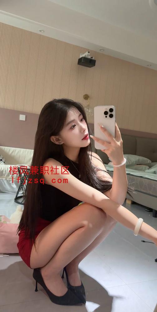 武侯高颜值大长腿气质美女