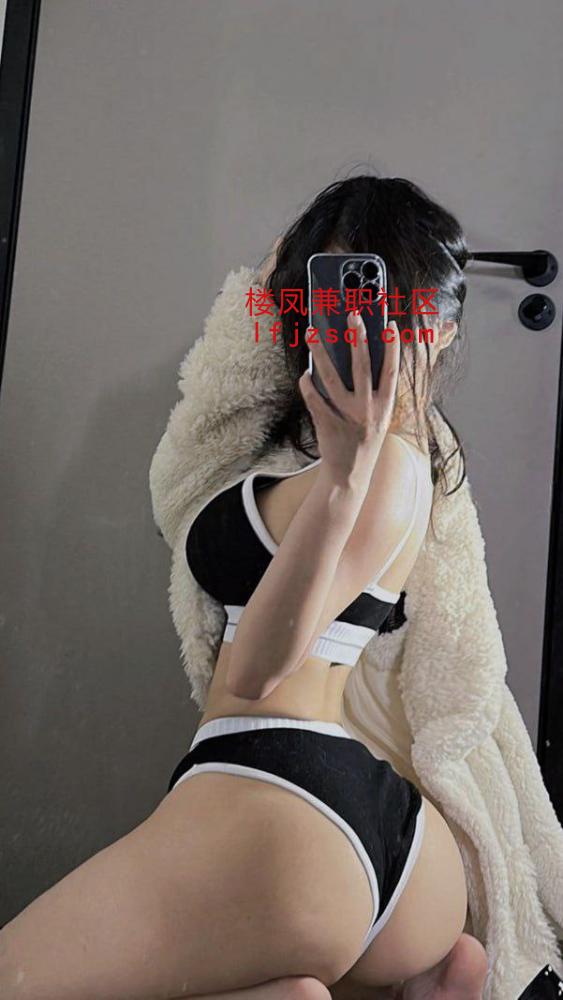 长沙20岁极品小嫩妹假期兼职