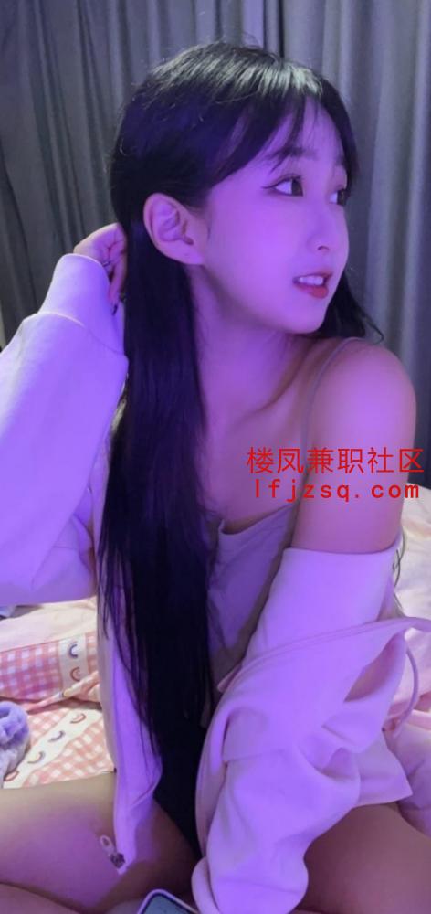 西安逼嫩水多小母狗喜欢吞精刚兼职