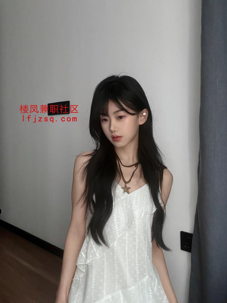 广州人照符合身材匀称超赞的美女