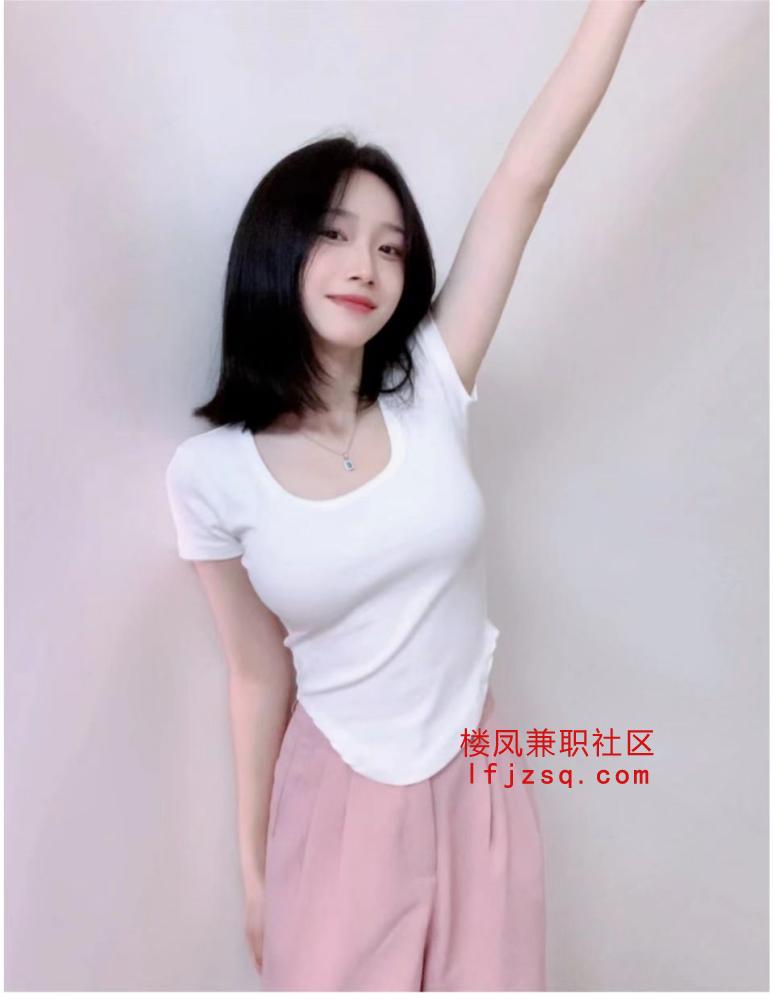 邻家大胸护士妹妹刚破处下海不久很舒服很满意