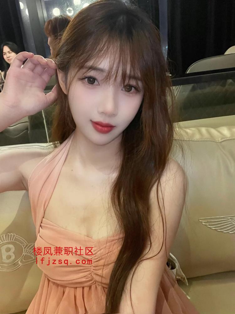清纯甜美邻家个人兼职小妹