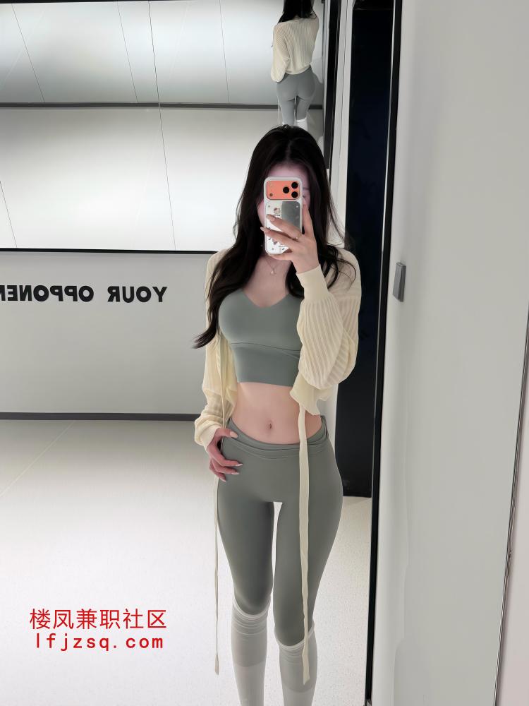 太原性感骚货口活很棒舌头灵活（可上门）