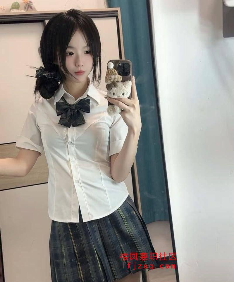 合肥制服翘臀风骚美美站街女