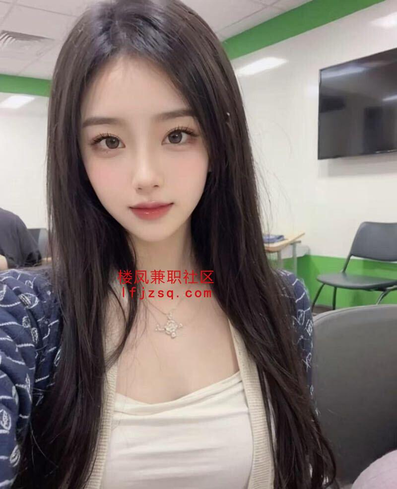 调教年轻嫩妹后入打桩浪叫销魂