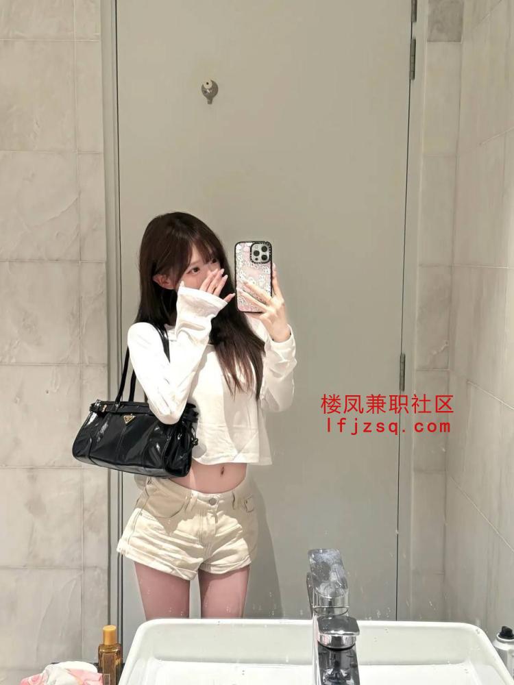 湛江黑丝诱惑老师丝足