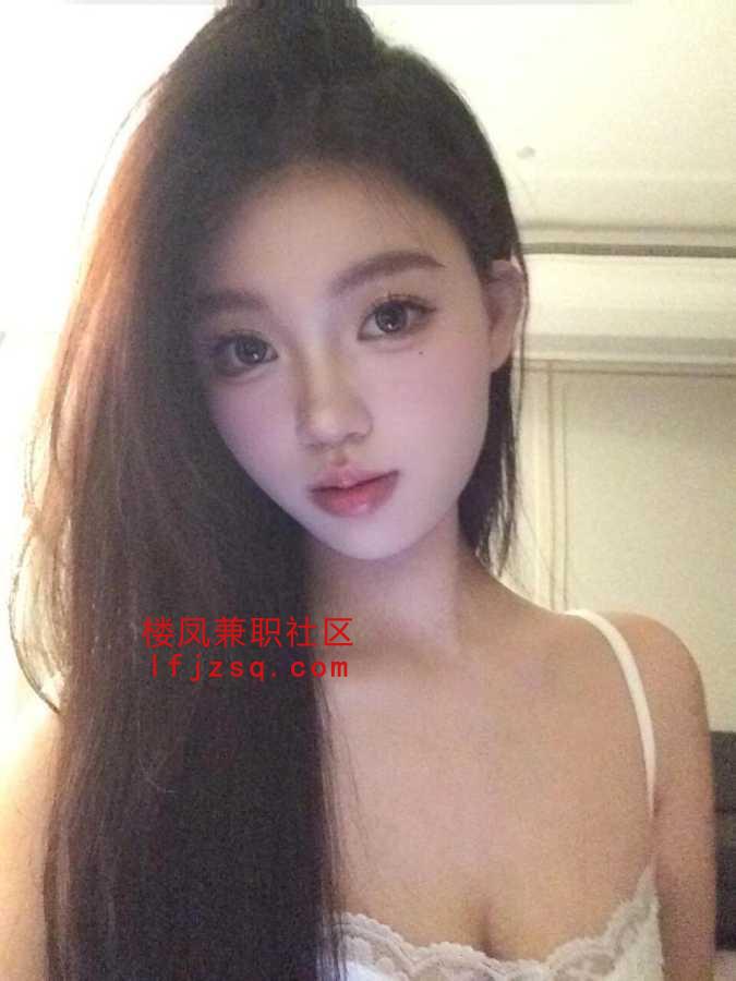 极品肉感反差逼紧从头爽到尾