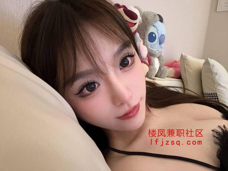 济南第一次去肤白嫩滑小白虎
