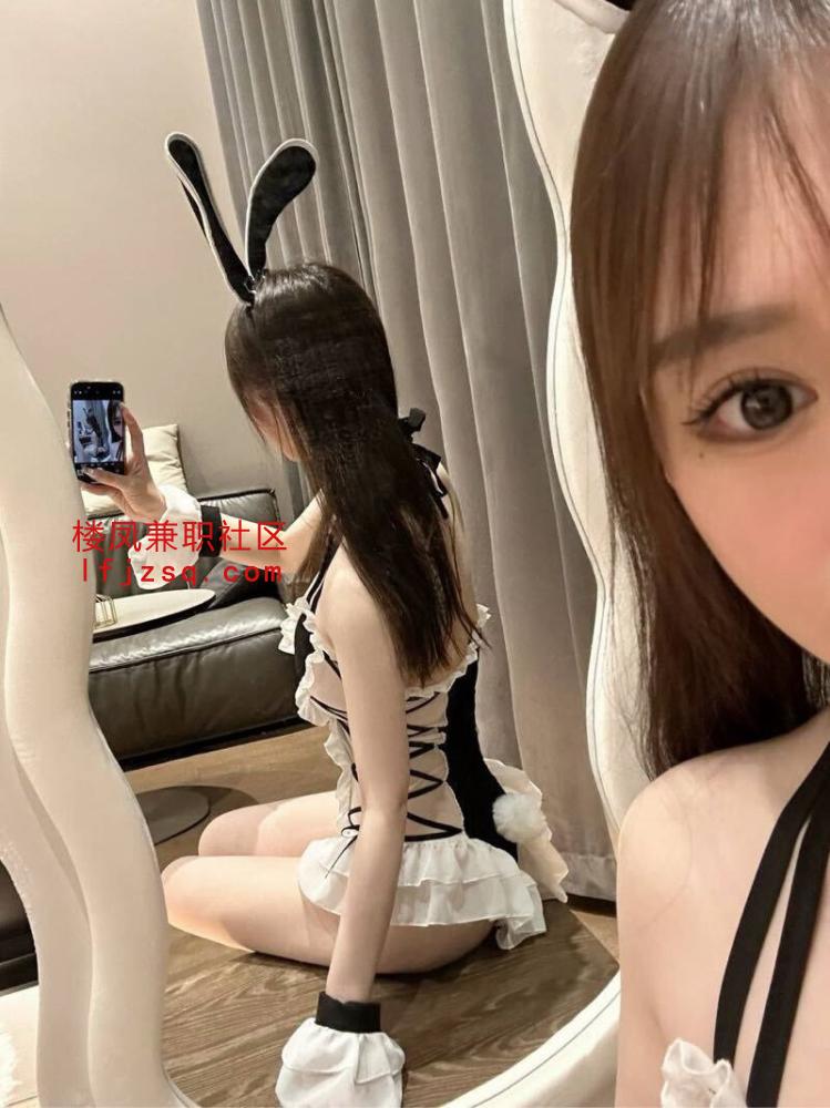 济南第一次去肤白嫩滑小白虎