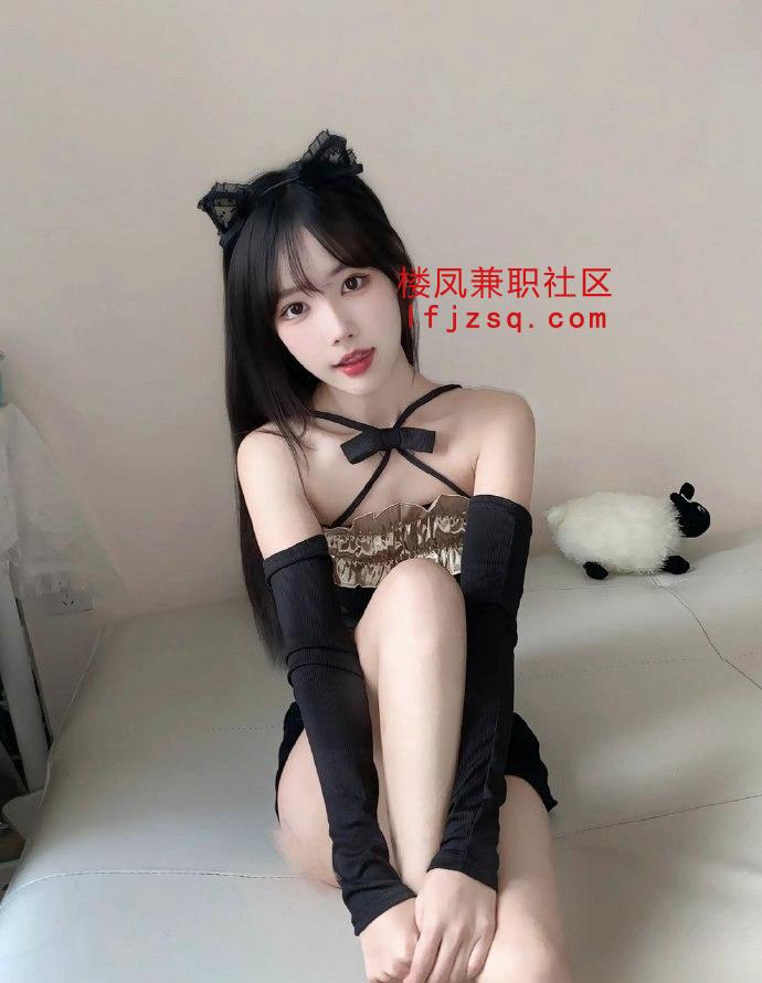 福州性感多汁粉鲍美女老师