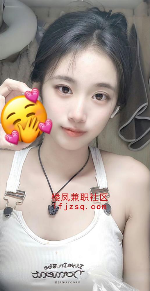 昆明嫩妹三点粉嫩花样多