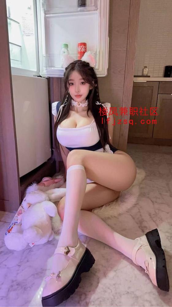 南昌第一肥美鲍鱼一线天逼粉嫩多汁