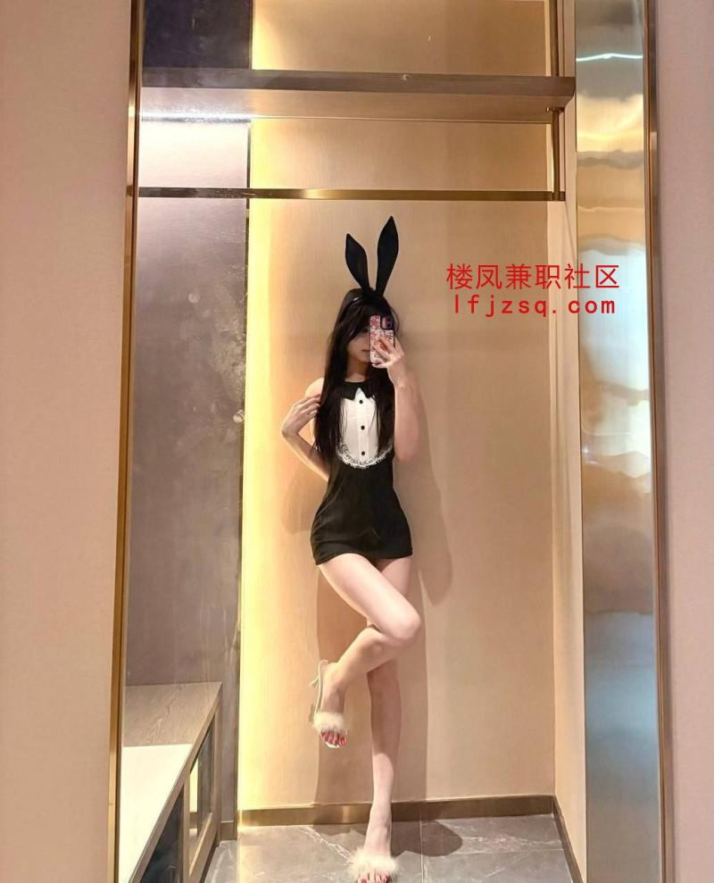 佛山极品嫩妹口技一流会夹会吸超爽