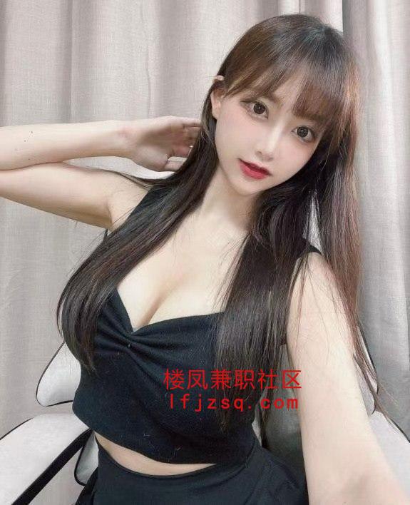 粉嫩小妹粉穴滑润水多拉丝