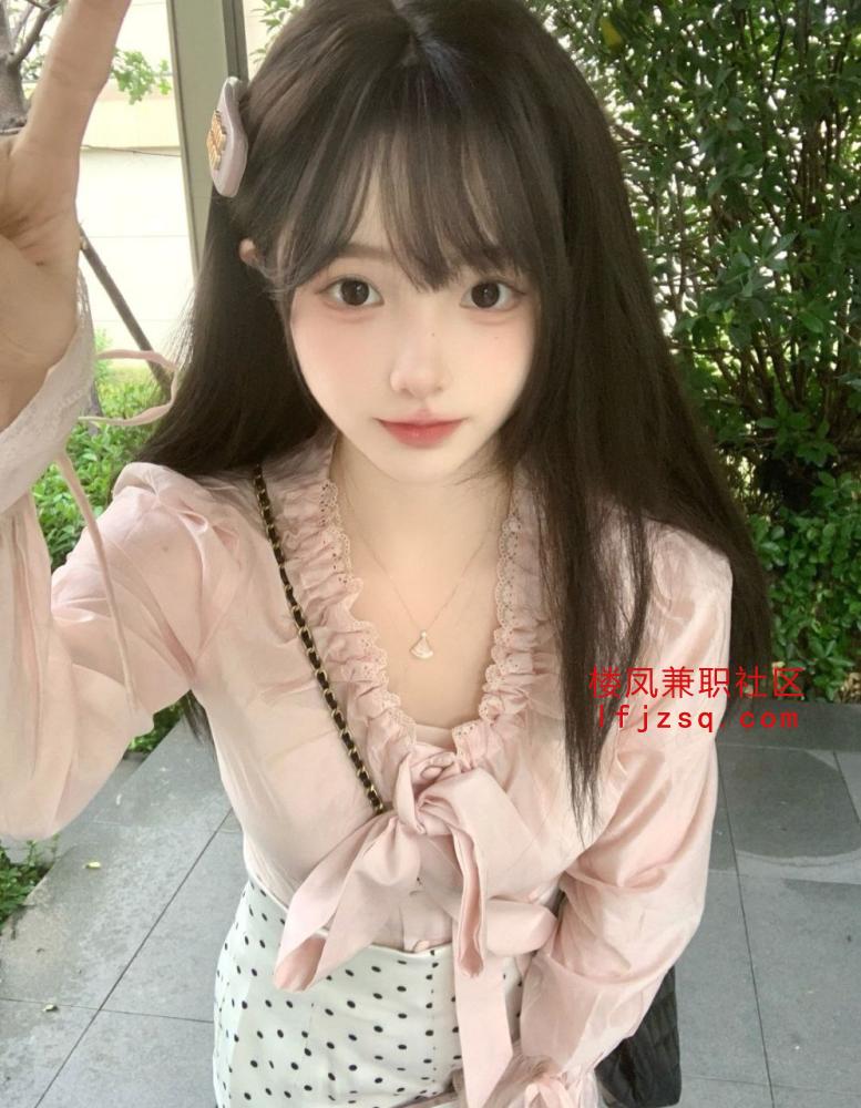 四平推荐元气满满的小夹子软软