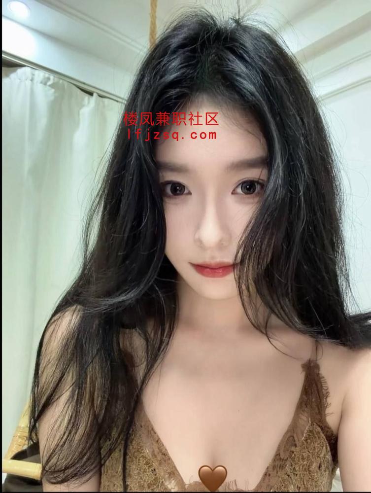 海口真实00后兼职白虎粉嫩多汁会夹会吸
