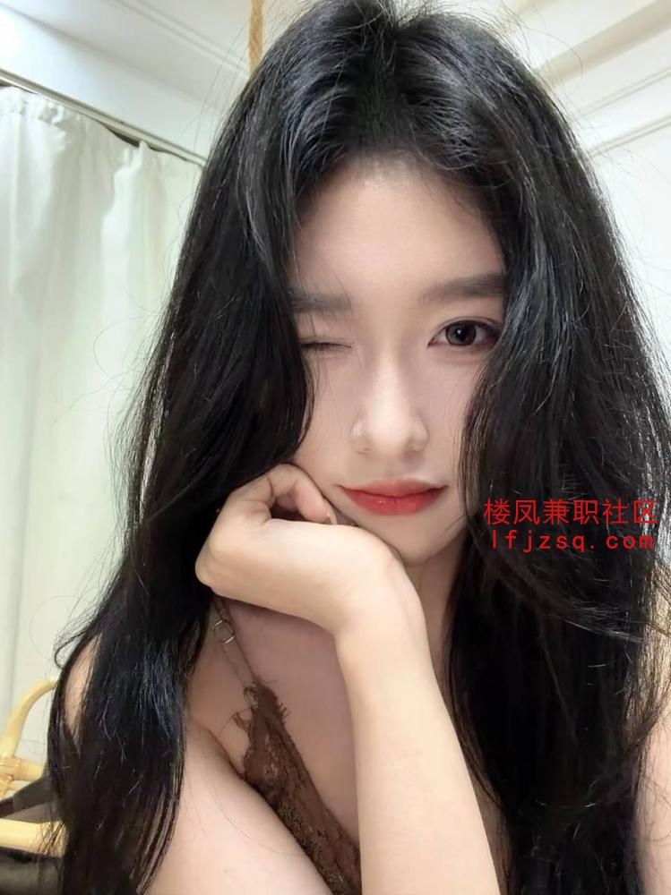 海口真实00后兼职白虎粉嫩多汁会夹会吸