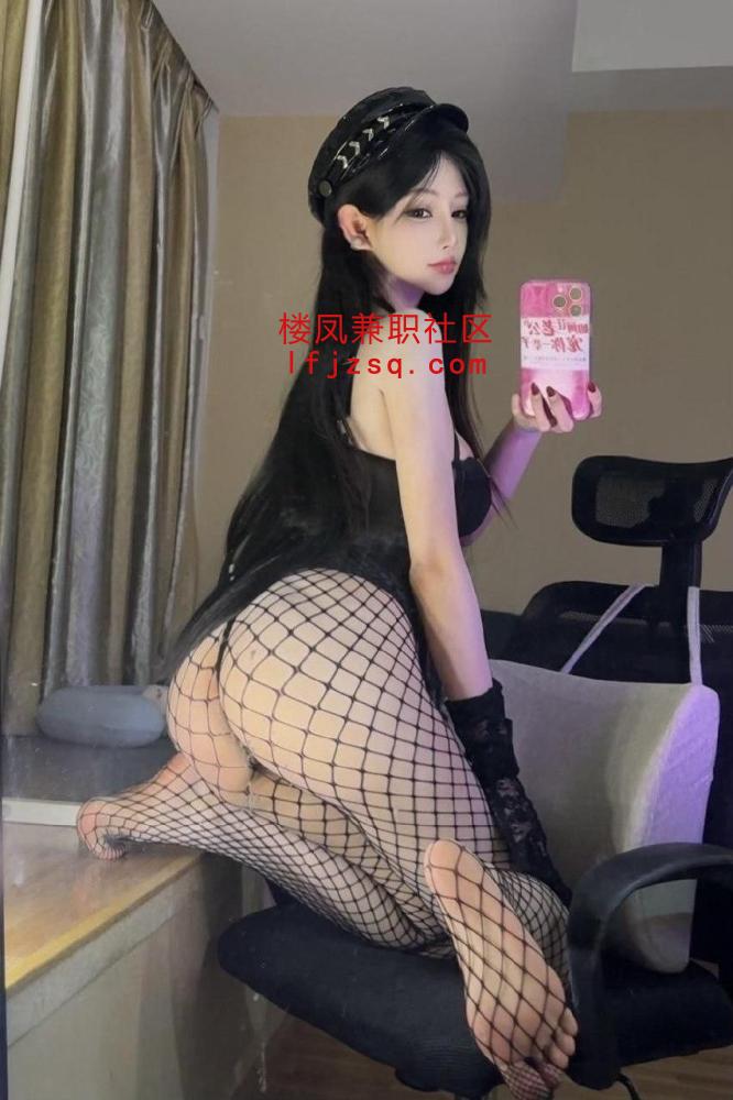 分享巨乳巨臀粉嫩多汁清纯小妹