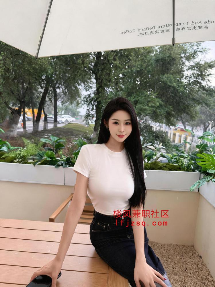 小辣妹性感丰满个人兼职
